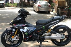 Exciter 2019 phủ carbon đen mờ cùng bộ bánh lốp hàng khủng uy thế ngút ngàn