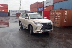 Soi chi tiết Lexus LX570 Super Sport bản ghế thương gia vừa về Việt Nam