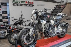 Những sự thay đổi trên Honda CB1000R Plus 2018 đầu tiên về Việt Nam
