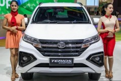 Daihatsu Terios Custom ra mắt tại Indonesia chốt giá từ 385 triệu đồng