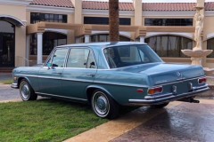 Mercedes-Benz của cố huyền thoại âm nhạc Elvis Presley sắp được bán đấu giá