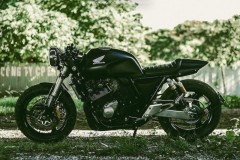Honda CB400SF chỉnh sửa kiểu dáng cực ngầu tại Hà Nội