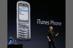 iPhone không phải là chiếc điện thoại đầu tiên ra mắt của Apple