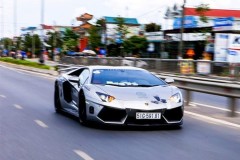 Siêu xe Lamborghini Aventador LP700-4 độ body kit DMC được bán với giá hơn 20 tỷ