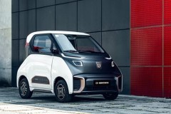 Liên doanh SAIC-GM-Wuling tung ra ô tô điện Baojun E200 với giá 233 triệu đồng