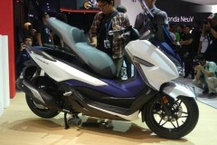 Honda Indonesia giới thiệu xe tay ga Forza 2018, giá dự kiến 115 triệu đồng