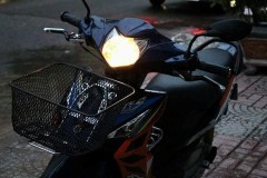 Honda Wave độ côn tay cùng nhiều option thú vị