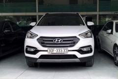 Hyundai Santa Fe đeo biển 333.33 được rao bán với giá 2,45 tỷ đồng