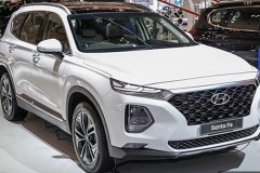 Hyundai Santa Fe XG ra mắt tại triển lãm GIIAS, Indonesia 2018