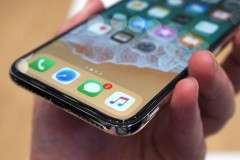 Khung thép không gỉ là điều tốt nhất mà Apple đã trang bị cho iPhone X