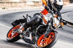 KTM Malaysia chính thức tung ra Duke 200 2018 với giá 68 triệu đồng