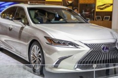 Lexus ES 2019 đầu tiên có mặt tại Đông Nam Á