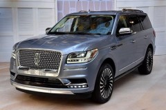 Những đánh giá của Consumer Reports về Lincoln Navigator 2018