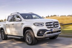 Mercedes-Benz X350d V6 cao cấp nhất chốt giá từ 1,16 tỷ VNĐ tại Anh