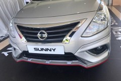 Nissan Sunny phiên bản mới lộ diện trong một sự kiện nội bộ dành cho đại lý