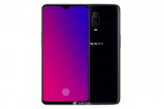 OPPO R17 bất ngờ lộ ảnh thực tế, tiết lộ màu sắc cùng thiết kế “tai thỏ” nhỏ như giọt nước