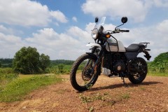 Royal Enfield Himalayan chốt giá 132 triệu đồng tại Sài gòn