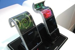 Samsung kỳ vọng tăng doanh thu nhờ công nghệ màn hình gập