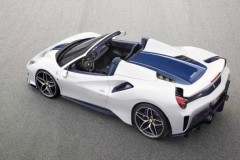 Ferrari giới thiệu mẫu xe đua 488 Pista, tốc độ tối đa đạt 340 km/h
