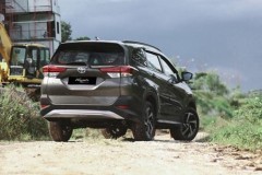 Crossover MPV Toyota Rush sẽ có thêm phiên bản thể thao