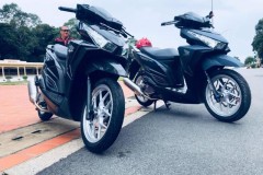 Vario 150 độ khẩu thần công 4road cùng dàn đồ chơi 'đắt xắt ra miếng'