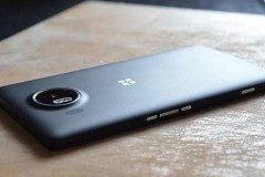 Lộ diện nguyên mẫu smartphone Nokia có thiết kế giống Lumia 1520