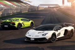 Lamborghini Urus tham gia cuộc đua tốc độ với Aventador SV và Huracan Performante