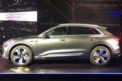 Audi e-tron 2019 vừa ra mắt được trang bị những gì nổi bật?