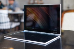 Đánh giá nhanh Lenovo Yoga Book: Thiết bị dành cho những ai yêu thích vẽ vời