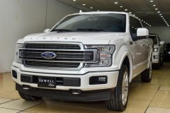 Ford F-150 Limited 2018 về Việt Nam giá bán 4,6 tỷ đồng có ‘đáng đồng tiền bát gạo’?