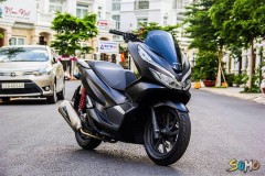 Honda PCX lột xác theo một phong cách vô cùng ấn tượng.