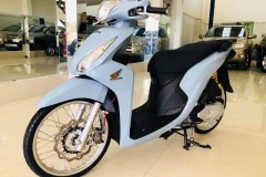 Honda Vision độ đẳng cấp với bản căm 17in