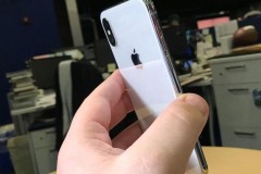 iPhone X cũ sau 1 năm ra mắt liệu có còn duy trì phong độ như trước?