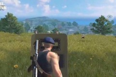 Khiên Police trong Rules Of Survival chuẩn bị được chia cấp độ như mũ, giáp làm 3 level