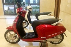 Rò rỉ hình ảnh xe máy điện đầu tiên của Vinfast