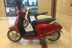 Mẫu xe máy điện đầu tiên của VinFast sẽ có tên Klara?