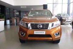 Nissan Navara tiếp tục giảm giá 15 triệu đồng