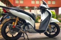 Sh 150 độ hệ thống treo Ohlins trước sau để đi làm thêm thoải mái