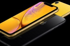 Lý do nào khiến iPhone Xr lên kệ muộn hơn iPhone Xs, Xs Max?