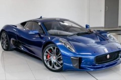Siêu xe hybrid Jaguar C-X75 bất ngờ được rao bán tại Anh