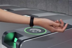 Xiaomi Mi Band 3 sẽ có kết nối NFC giúp cho người dùng thanh toán dễ dàng hơn