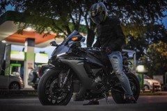 Yamaha R1 độ hoàn toàn mới và có sức hút không hề nhỏ