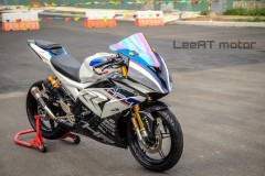 Yamaha R15 hóa ‘cá mập chúa’ BMW HP4 Race bởi thợ Việt