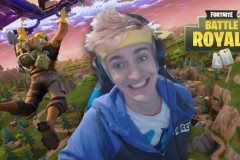 Phản ứng của game thủ nổi tiếng nhất Fortnite khi xem lại lần đầu streaming