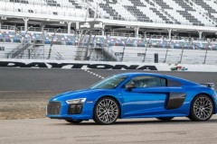 Gần 2.000 chiếc Audi R8 2017-2018 bị thu hồi vì có thể gây cháy