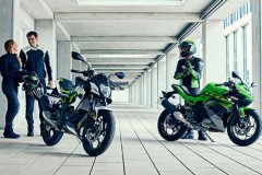 Bộ đôi xe môtô giá rẻ Kawasaki Ninja 125 và Z125 ra mắt tại triển lãm Intermot 2018