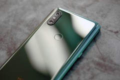 CEO Xiaomi và Huawei tranh cãi nảy lửa về camera trên smartphone cao cấp