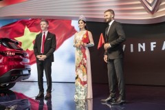 David Beckham, hoa hậu Tiểu Vy choáng ngợp bởi ô tô VinFast