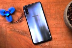 Galaxy A7 (2018) ra mắt với nhiều tính năng cao cấp nhằm thu hút người tiêu dùng trẻ