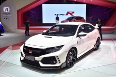 Honda Việt Nam mang Civic Type R - “Chiếc xe cầu trước nhanh nhất thế giới” đến VNS 2018